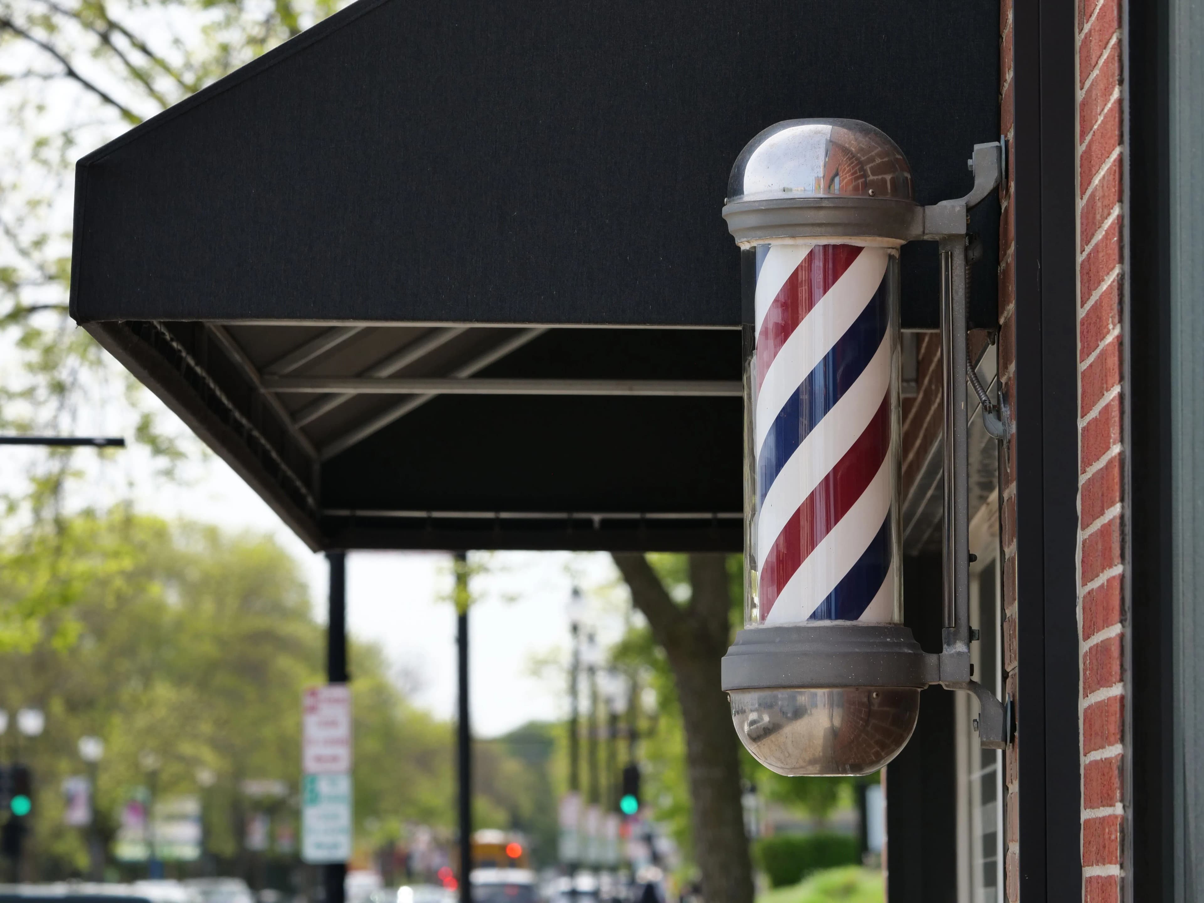 Barbershop statistics: data on wait times, bookings and revenue