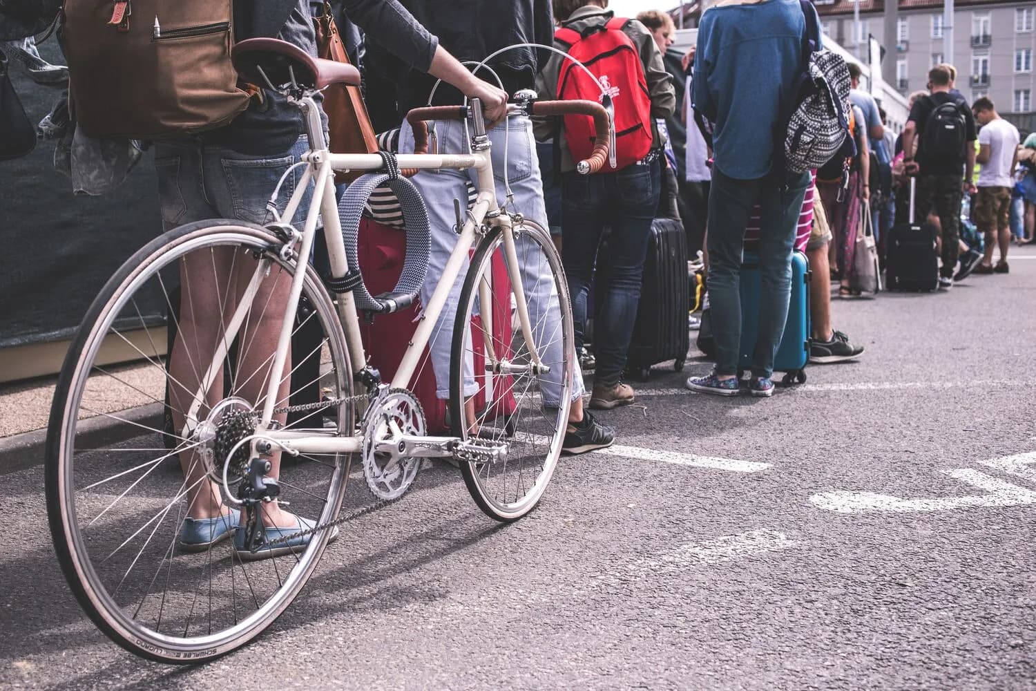 5 best queue management systems in the UK (2026)